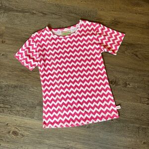 Lolly Wolly Doodle Pink and White Chevron Tee